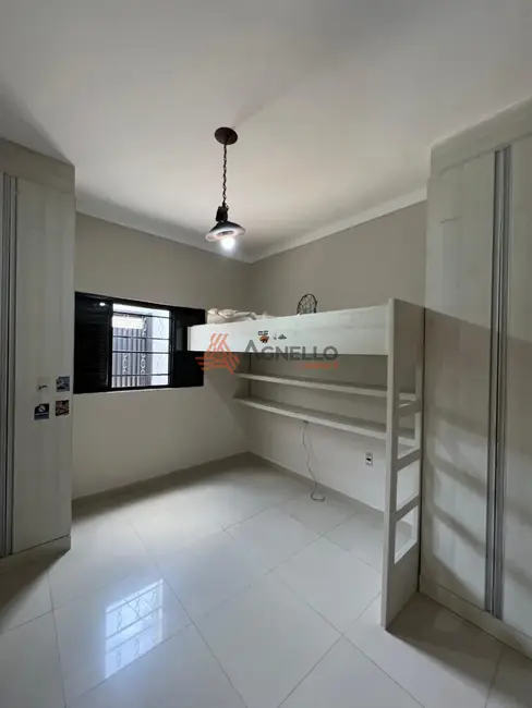 Foto 4 de Casa com 3 quartos à venda, 102m2 em Parque Moema, Franca - SP