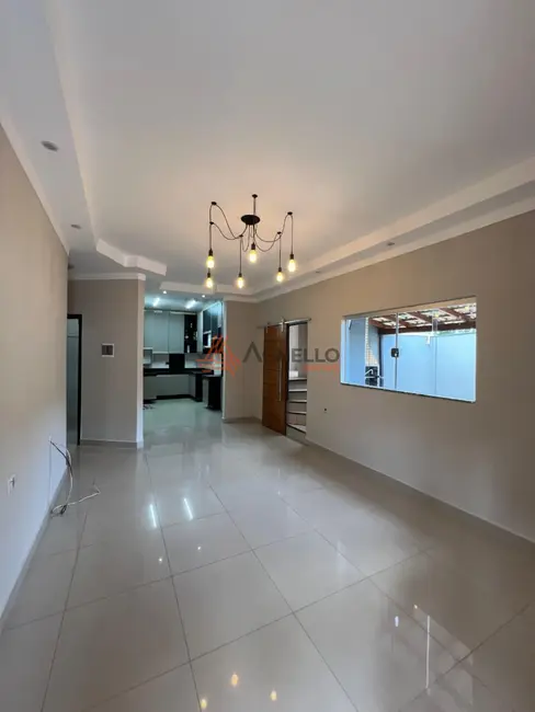 Foto 2 de Casa com 3 quartos à venda, 102m2 em Parque Moema, Franca - SP