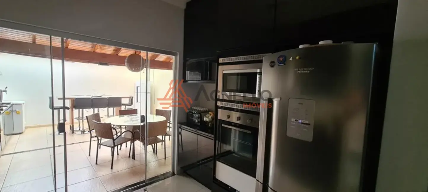 Foto 4 de Casa com 3 quartos à venda, 155m2 em Esplanada Primo Meneghetti, Franca - SP