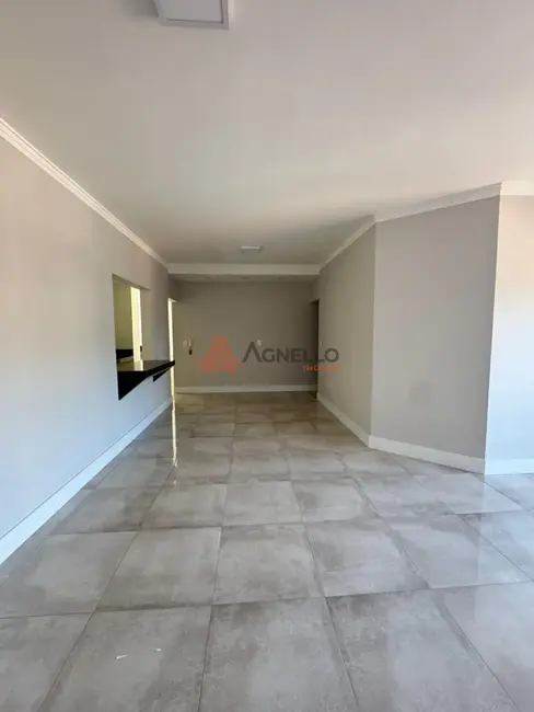 Foto 2 de Apartamento com 3 quartos à venda, 100m2 em Centro, Franca - SP