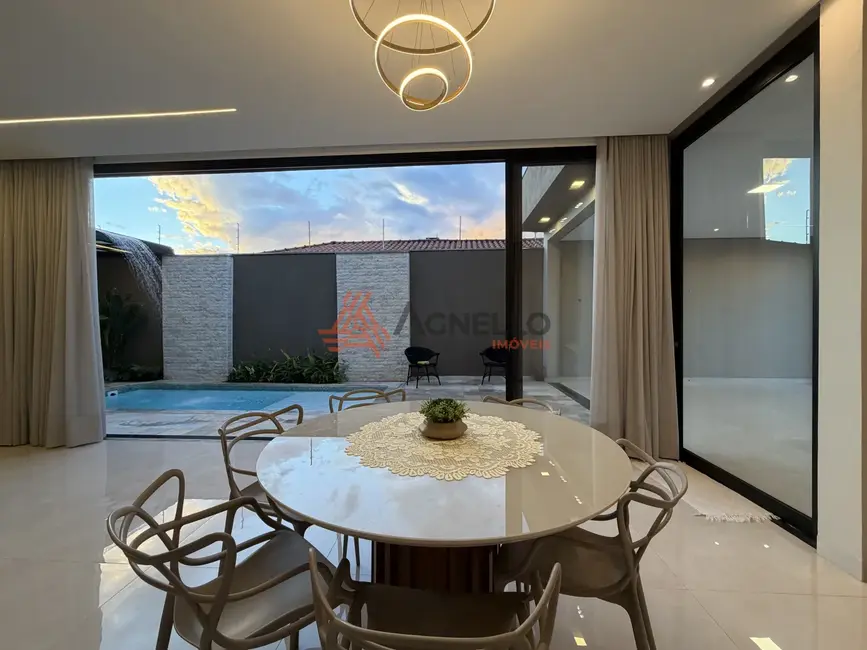 Foto 5 de Casa com 3 quartos à venda, 200m2 em Jardim Integração, Franca - SP