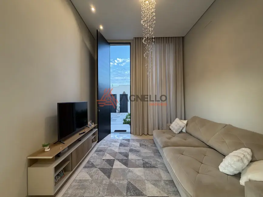 Foto 9 de Casa com 3 quartos à venda, 200m2 em Jardim Integração, Franca - SP