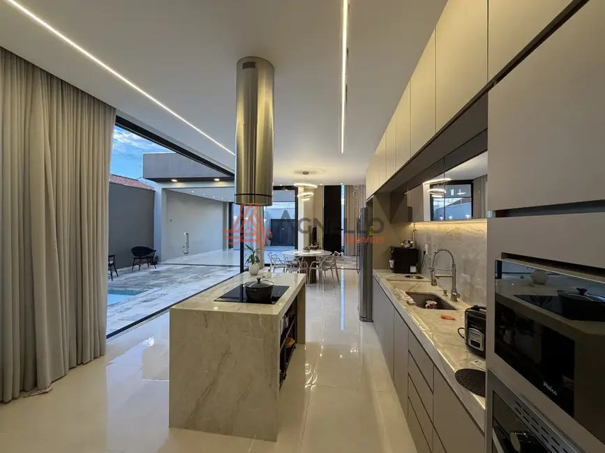 Foto 7 de Casa com 3 quartos à venda, 200m2 em Jardim Integração, Franca - SP