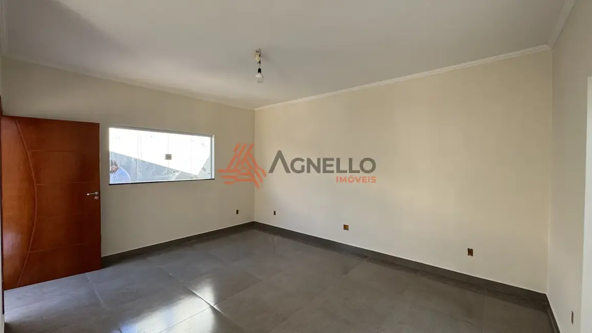 Foto 2 de Casa com 2 quartos à venda, 67m2 em Jardim Adelinha, Franca - SP