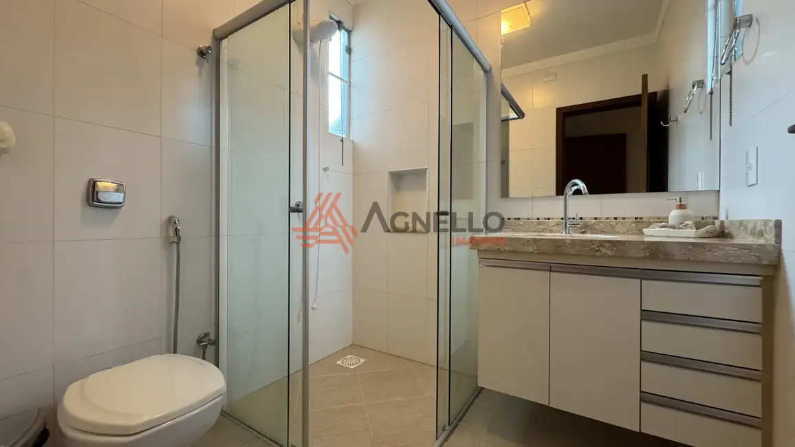 Foto 8 de Casa de Condomínio com 3 quartos à venda, 425m2 em Morada do Verde, Franca - SP