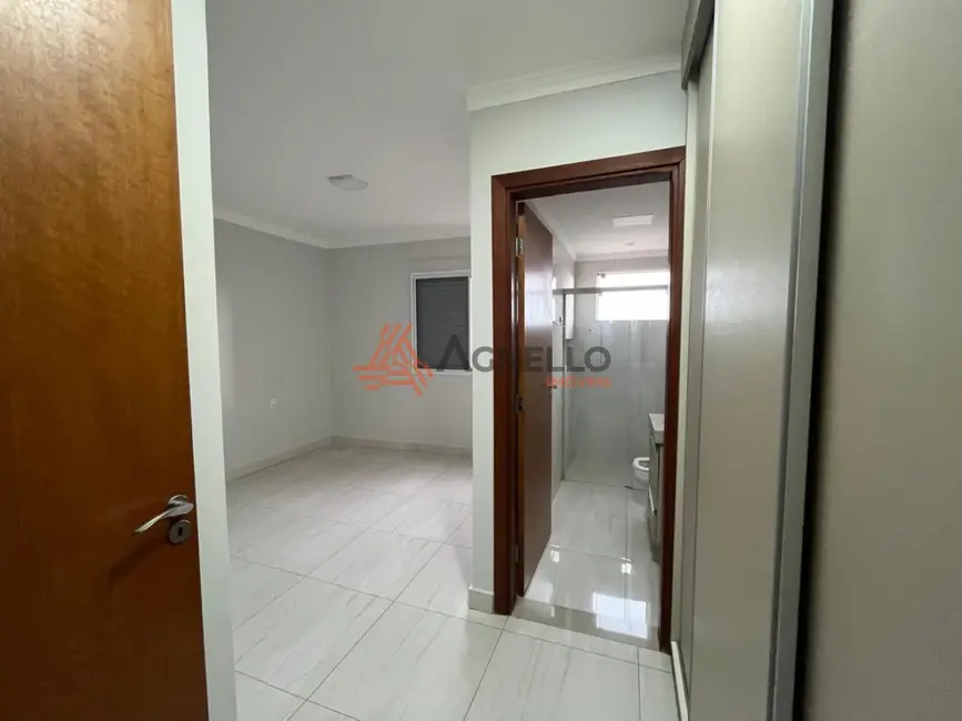Foto 6 de Apartamento com 3 quartos à venda, 80m2 em São José, Franca - SP