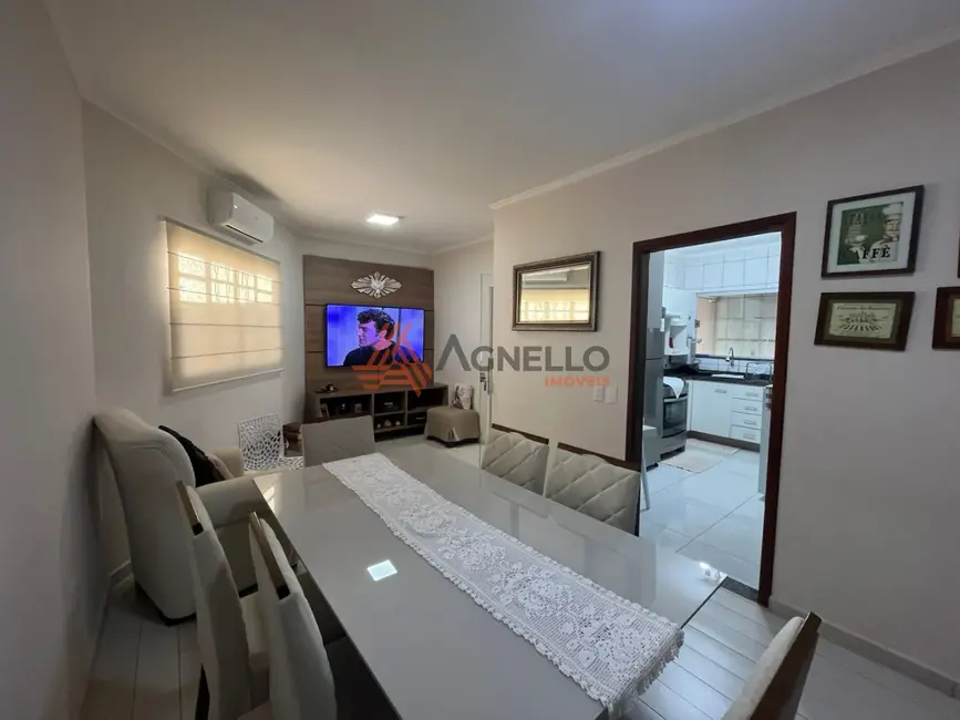 Foto 2 de Casa com 2 quartos à venda, 61m2 em Jardim Espraiado, Franca - SP