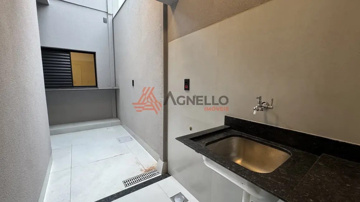 Foto 5 de Casa com 3 quartos à venda, 75m2 em Parque Moema, Franca - SP