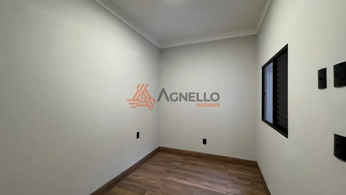 Foto 9 de Casa com 3 quartos à venda, 75m2 em Parque Moema, Franca - SP