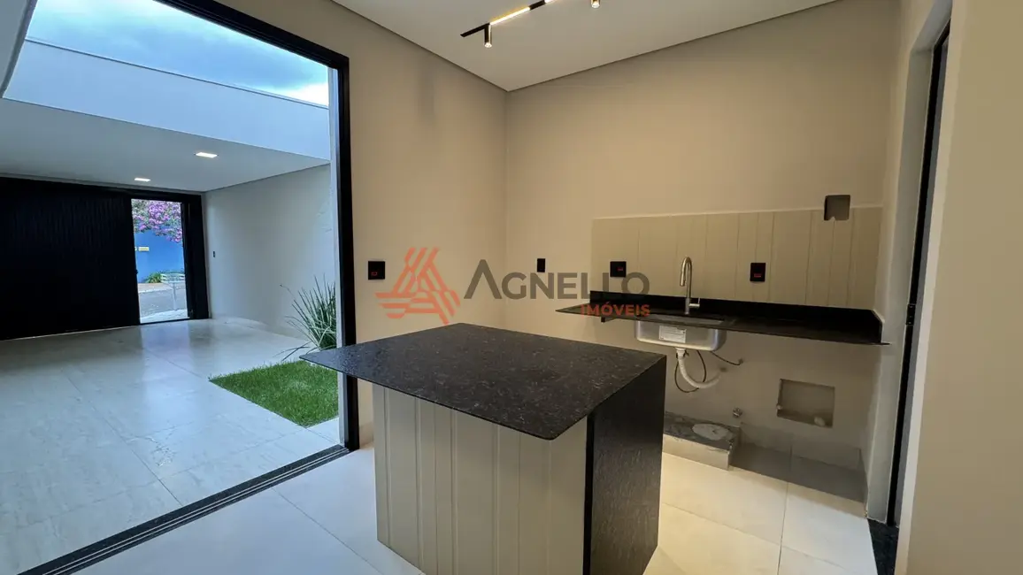 Foto 4 de Casa com 3 quartos à venda, 106m2 em Parque Moema, Franca - SP