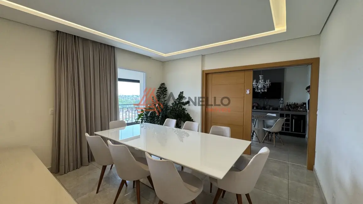 Foto 2 de Apartamento com 3 quartos à venda, 218m2 em Cidade Nova, Franca - SP