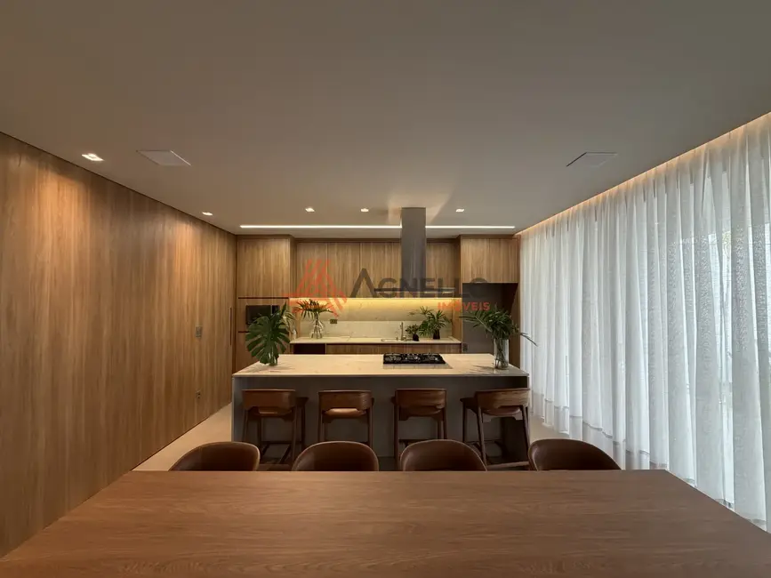 Foto 8 de Casa com 4 quartos à venda, 260m2 em Jardim Lima, Franca - SP