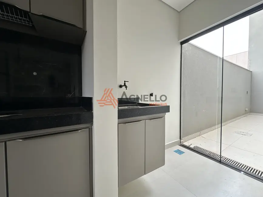 Apartamento com 3 quartos à venda, 100m2 em Jardim Piratininga, Franca - SP - imagem 5 Foto 5 de Apartamento com 3 quartos à venda, 100m2 em Jardim Piratininga, Franca - SP