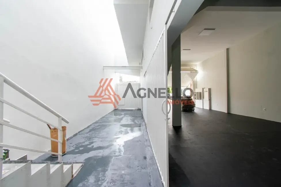 Armazém / Galpão à venda, 441m2 em Residencial Itapuã, Franca - SP - imagem 5 Foto 5 de Armazém / Galpão à venda, 441m2 em Residencial Itapuã, Franca - SP