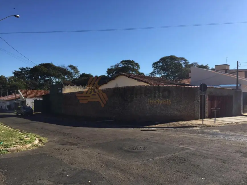 Foto 1 de Casa com 2 quartos à venda, 263m2 em São Joaquim, Franca - SP