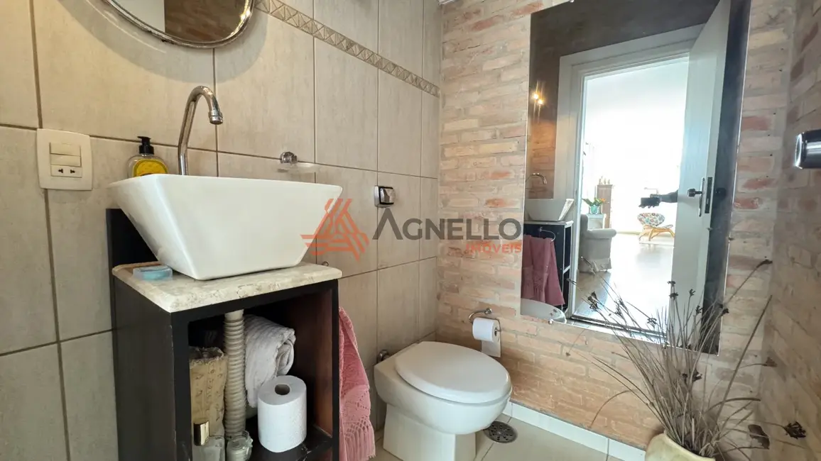 Foto 7 de Casa com 4 quartos para alugar, 297m2 em Residencial Baldassari, Franca - SP