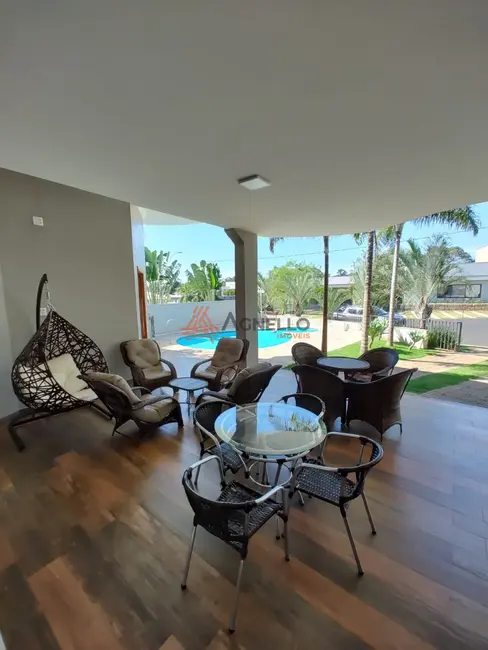 Casa de Condomínio com 4 quartos à venda, 310m2 em Rifaina - SP - imagem 3 Foto 3 de Casa de Condomínio com 4 quartos à venda, 310m2 em Rifaina - SP