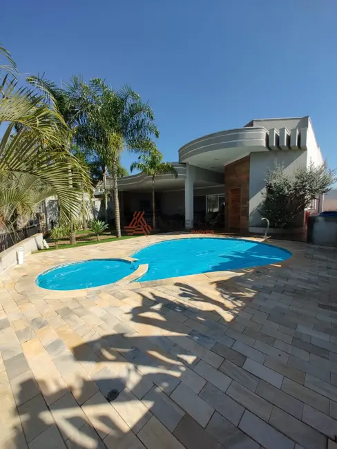 Casa de Condomínio com 4 quartos à venda, 310m2 em Rifaina - SP - imagem 1 Foto 1 de Casa de Condomínio com 4 quartos à venda, 310m2 em Rifaina - SP