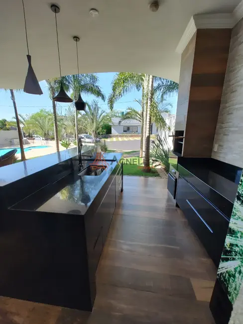 Casa de Condomínio com 4 quartos à venda, 310m2 em Rifaina - SP - imagem 5 Foto 5 de Casa de Condomínio com 4 quartos à venda, 310m2 em Rifaina - SP