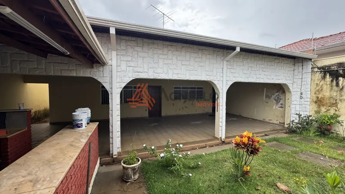 Foto 3 de Casa com 3 quartos à venda, 191m2 em São José, Franca - SP