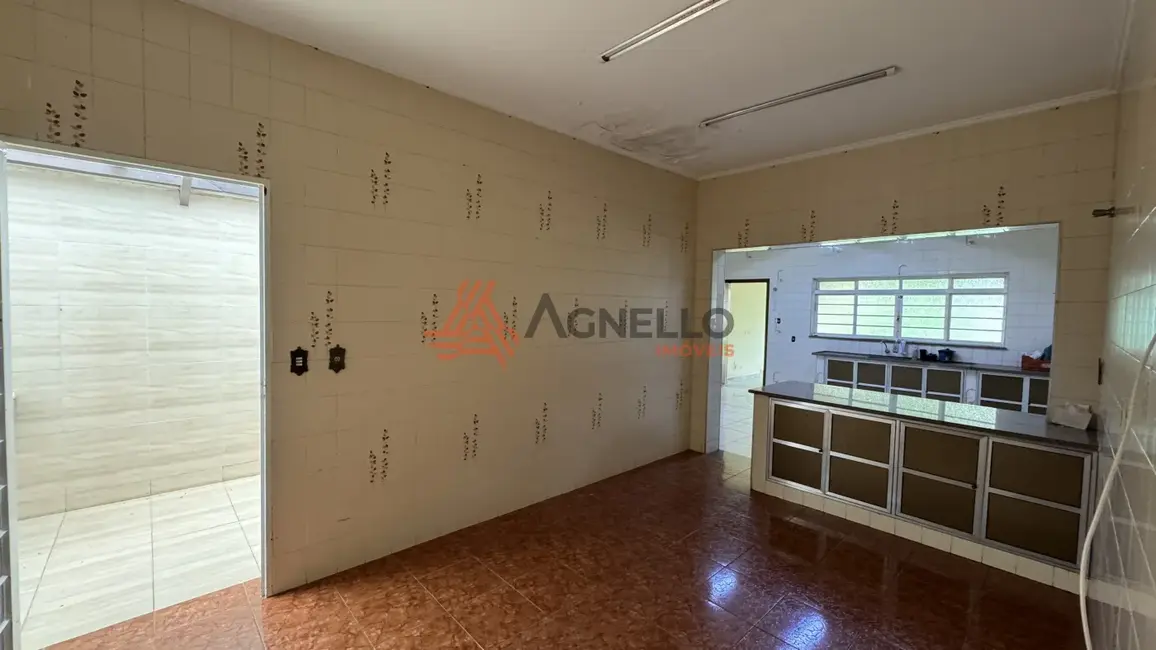Foto 9 de Casa com 3 quartos à venda, 191m2 em São José, Franca - SP
