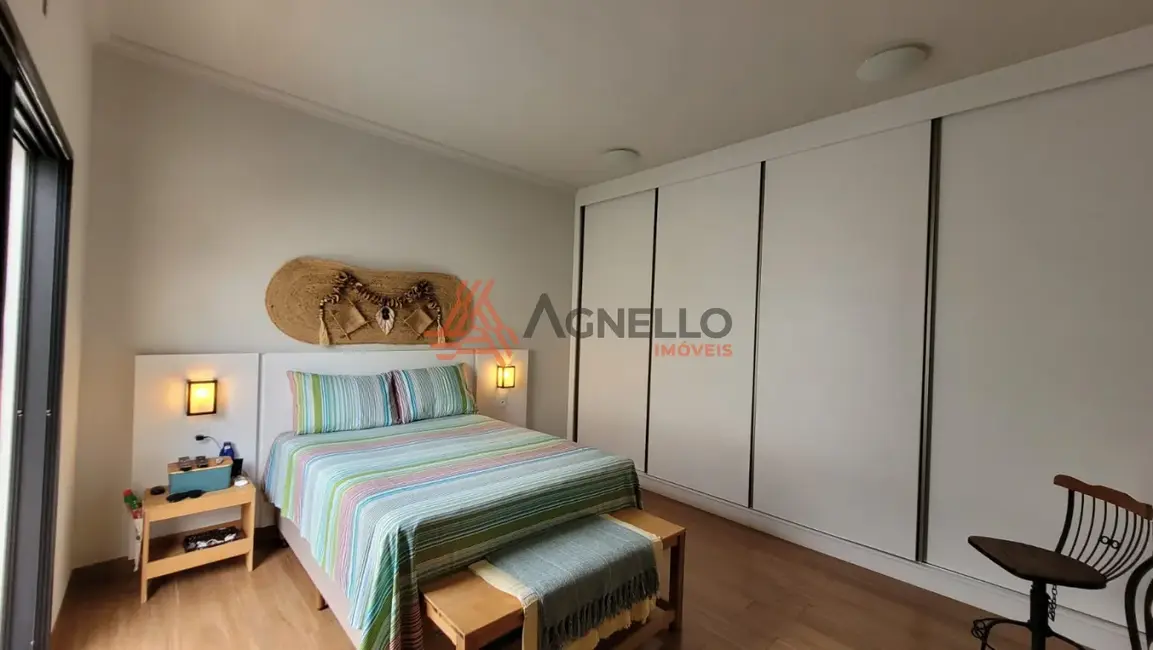 Casa com 3 quartos à venda, 187m2 em Jardim Santa Lúcia, Franca - SP - imagem 9 Foto 9 de Casa com 3 quartos à venda, 187m2 em Jardim Santa Lúcia, Franca - SP