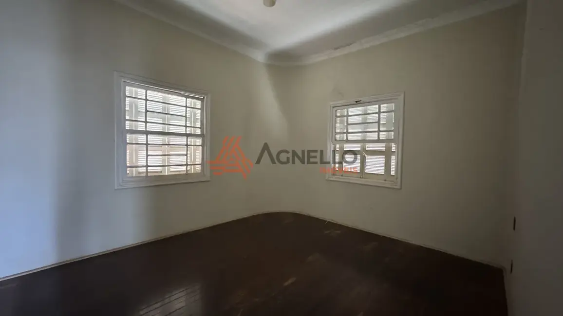 Foto 5 de Loja com 3 quartos à venda, 219m2 em Estação, Franca - SP