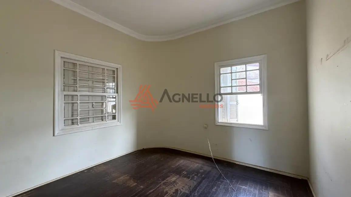 Foto 2 de Loja com 3 quartos à venda, 219m2 em Estação, Franca - SP