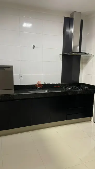 Foto 6 de Apartamento com 2 quartos à venda, 70m2 em Residencial São Jerônimo, Franca - SP