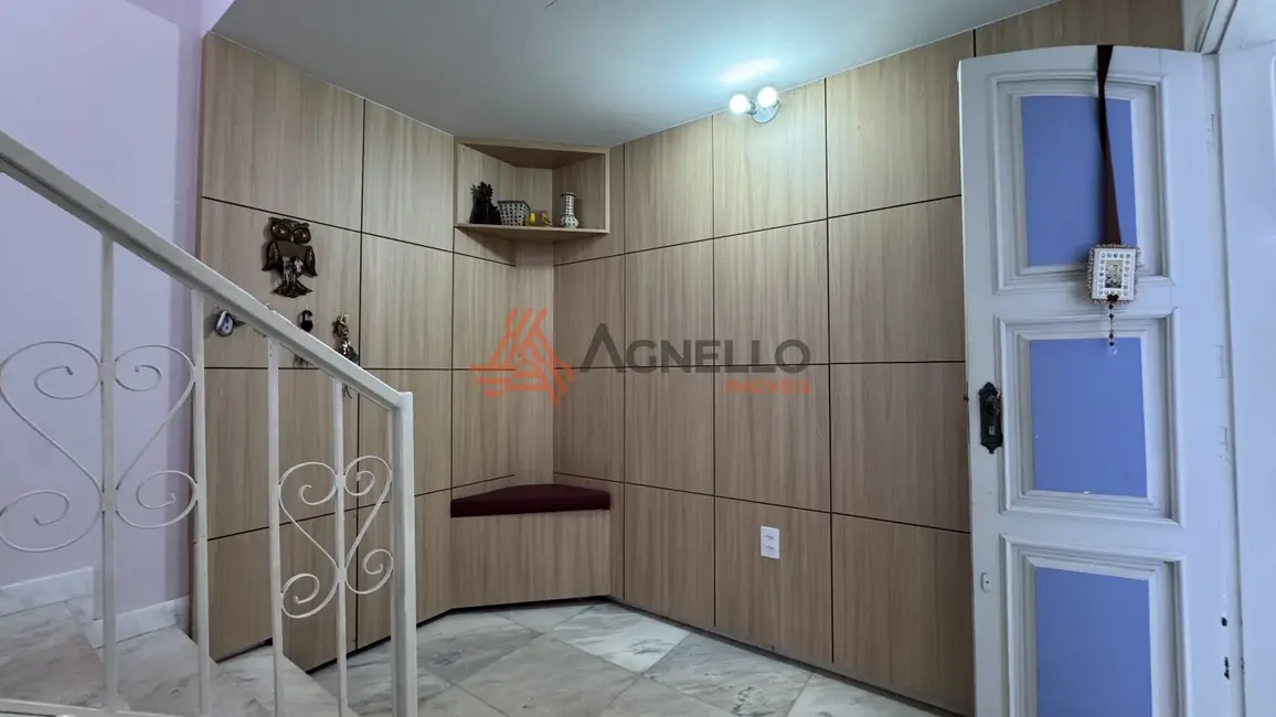 Casa com 3 quartos à venda, 217m2 em Jardim Consolação, Franca - SP - imagem 8 Foto 8 de Casa com 3 quartos à venda, 217m2 em Jardim Consolação, Franca - SP