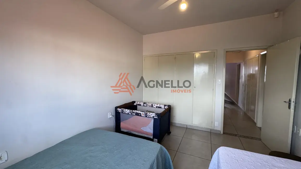 Casa com 3 quartos à venda, 217m2 em Jardim Consolação, Franca - SP - imagem 7 Foto 7 de Casa com 3 quartos à venda, 217m2 em Jardim Consolação, Franca - SP