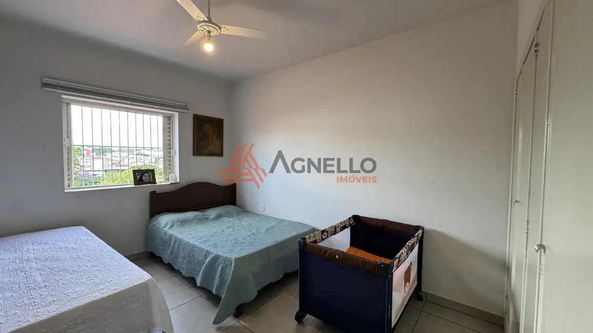 Casa com 3 quartos à venda, 217m2 em Jardim Consolação, Franca - SP - imagem 6 Foto 6 de Casa com 3 quartos à venda, 217m2 em Jardim Consolação, Franca - SP