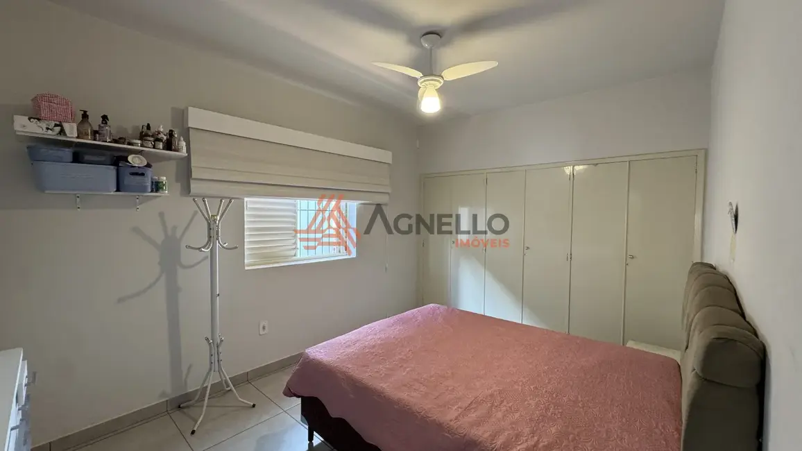 Casa com 3 quartos à venda, 217m2 em Jardim Consolação, Franca - SP - imagem 4 Foto 4 de Casa com 3 quartos à venda, 217m2 em Jardim Consolação, Franca - SP