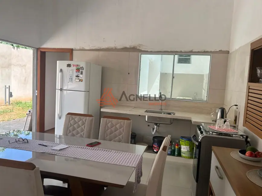 Casa com 3 quartos à venda, 233m2 em Franca - SP - imagem 2 Foto 2 de Casa com 3 quartos à venda, 233m2 em Franca - SP