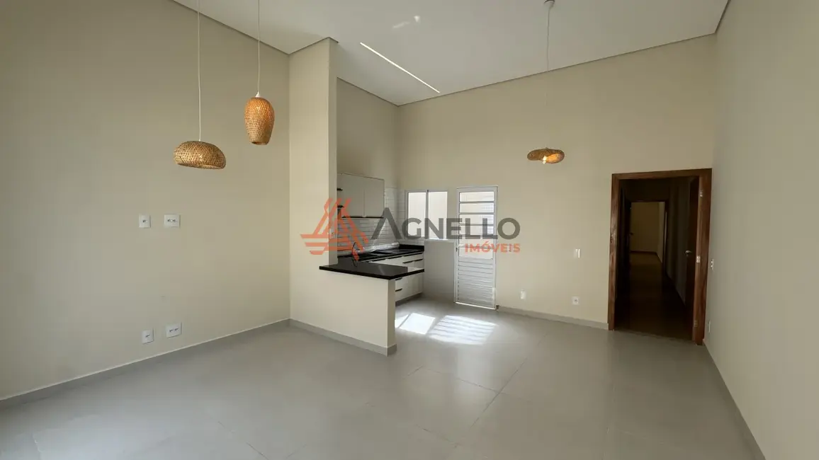 Casa com 3 quartos à venda, 83m2 em Residencial Oswaldo Maciel, Franca - SP - imagem 1 Foto 1 de Casa com 3 quartos à venda, 83m2 em Residencial Oswaldo Maciel, Franca - SP