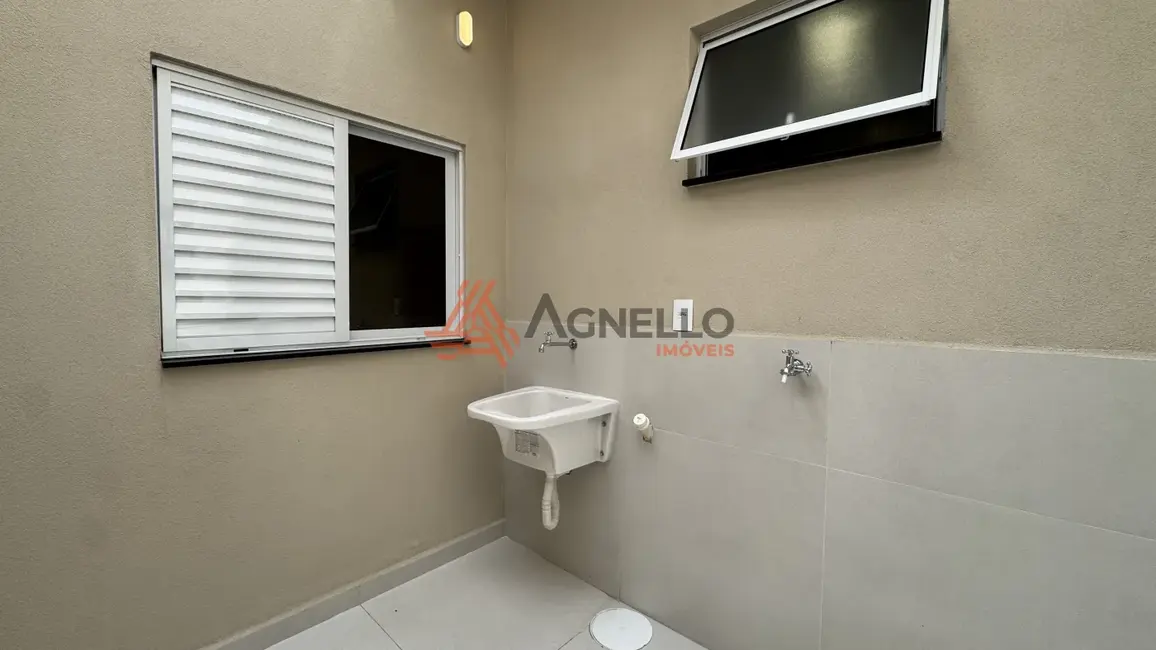 Casa com 3 quartos à venda, 83m2 em Residencial Oswaldo Maciel, Franca - SP - imagem 4 Foto 4 de Casa com 3 quartos à venda, 83m2 em Residencial Oswaldo Maciel, Franca - SP