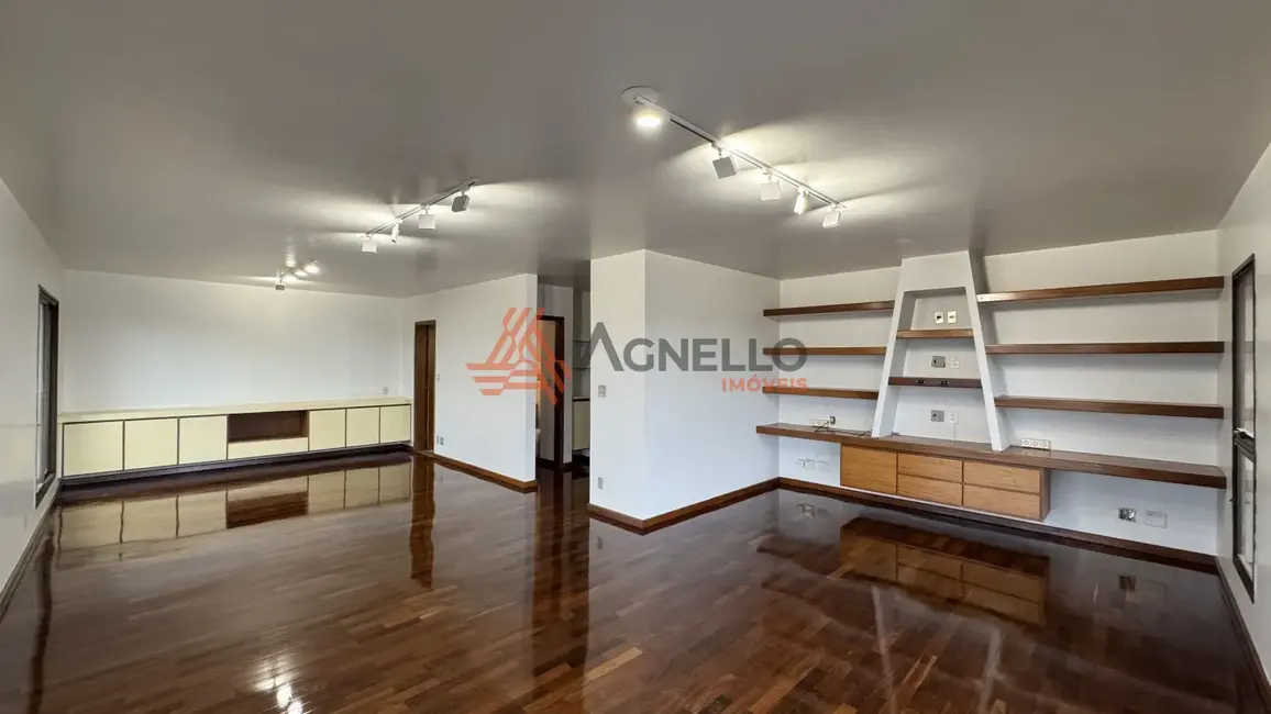 Foto 2 de Apartamento com 3 quartos à venda, 181m2 em Cidade Nova, Franca - SP