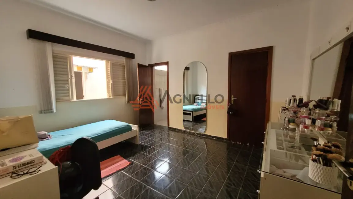 Foto 6 de Casa com 3 quartos à venda, 139m2 em Jardim Francano, Franca - SP