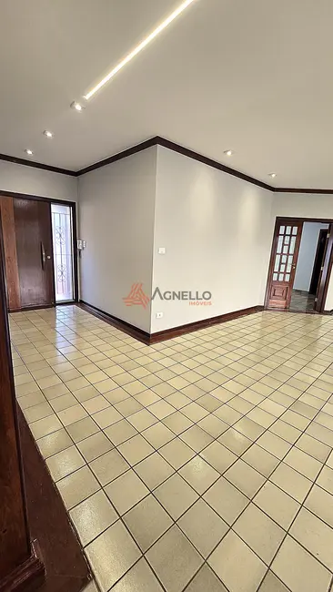 Foto 8 de Casa com 5 quartos à venda, 665m2 em São José, Franca - SP