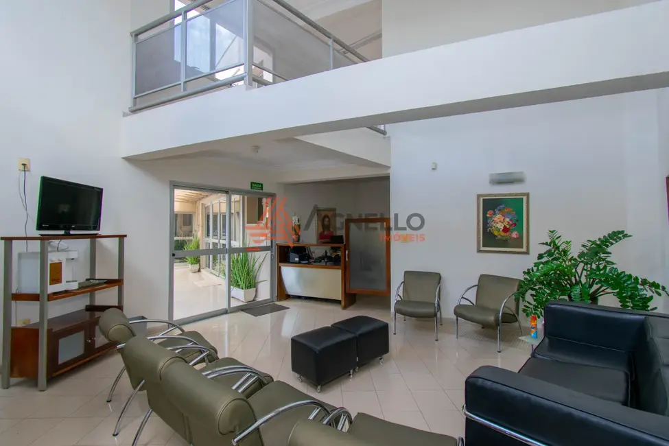 Foto 4 de Prédio Inteiro à venda, 472m2 em São José, Franca - SP