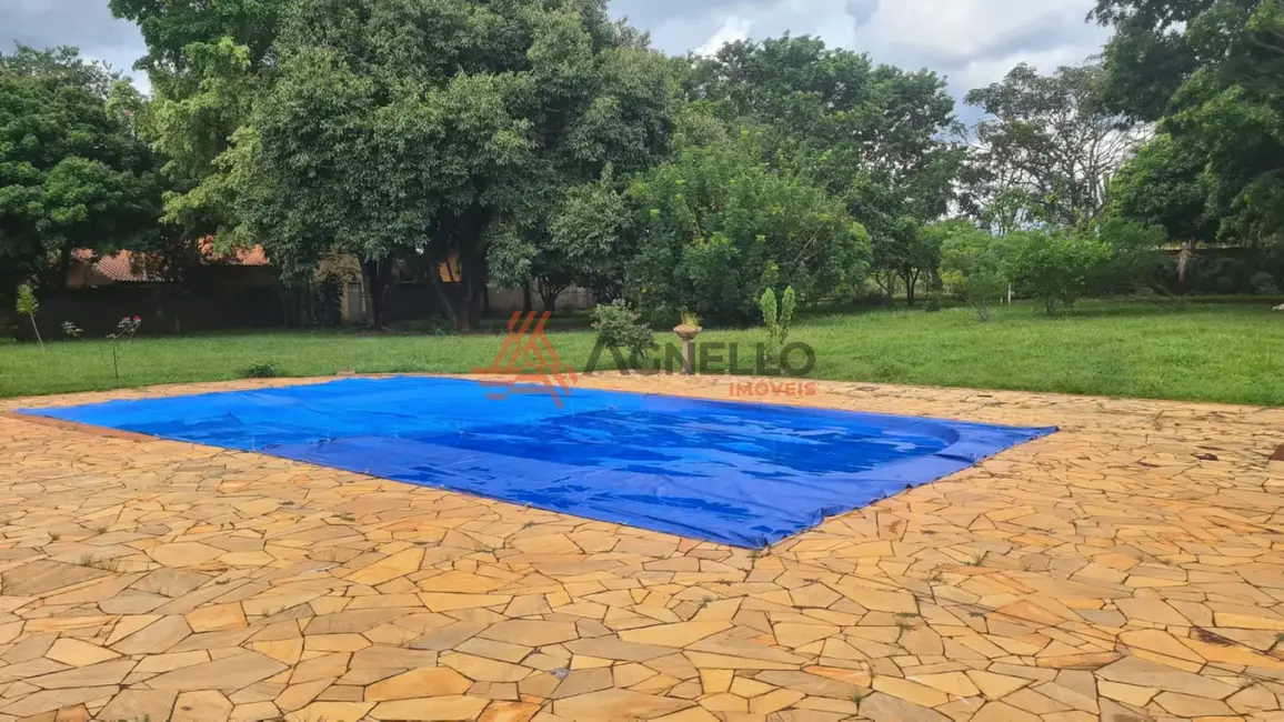 Foto 2 de Fazenda / Haras com 4 quartos à venda, 571m2 em Jardim Monte Carlo, Franca - SP