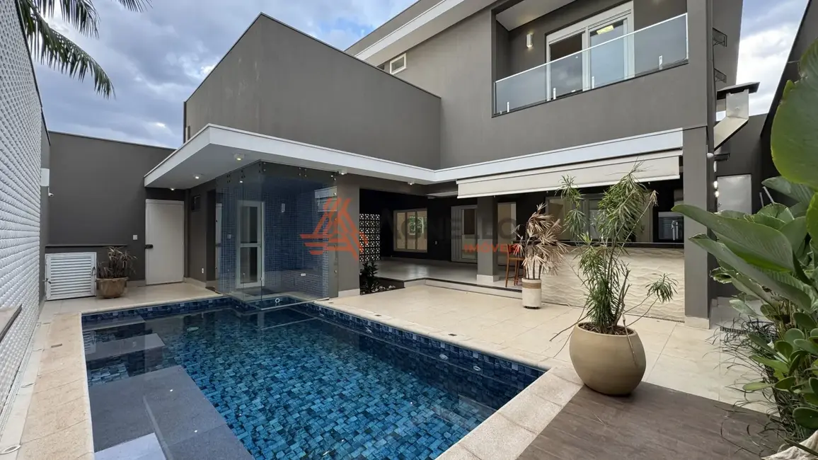 Foto 1 de Casa de Condomínio com 3 quartos para alugar, 324m2 em Villa São Vicente, Franca - SP