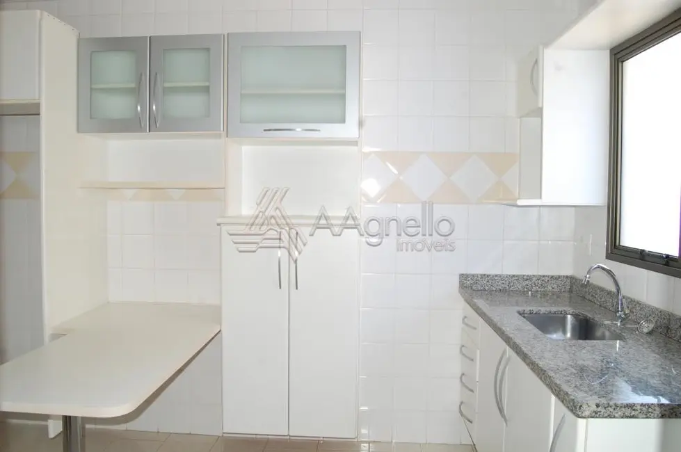 Foto 9 de Apartamento com 3 quartos para alugar, 85m2 em Vila Champagnat, Franca - SP