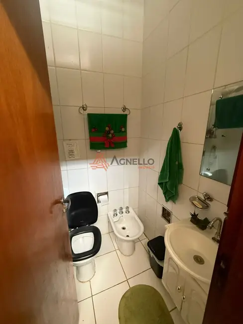 Foto 9 de Casa com 4 quartos à venda, 260m2 em Centro, Franca - SP