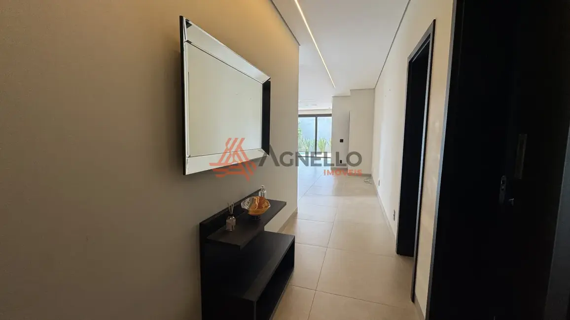 Foto 4 de Casa de Condomínio com 3 quartos à venda, 307m2 em Residencial Olivito, Franca - SP