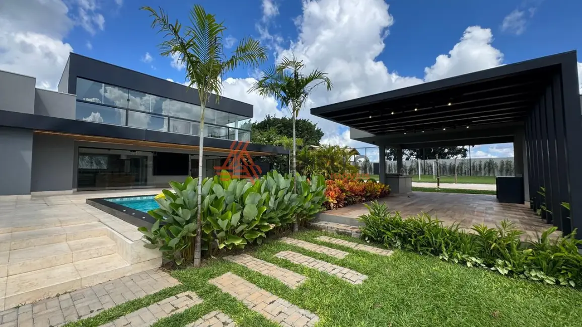 Foto 2 de Casa de Condomínio com 3 quartos à venda, 500m2 em Cristais Paulista - SP