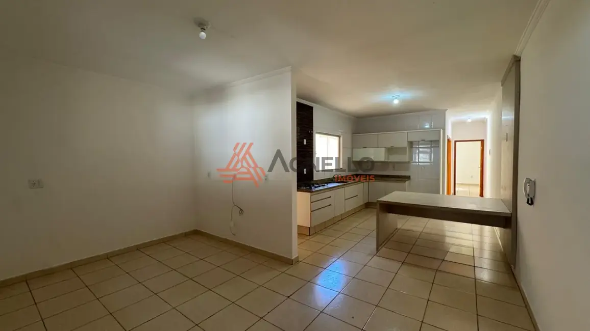 Foto 1 de Casa com 2 quartos à venda, 92m2 em Vila Totoli, Franca - SP