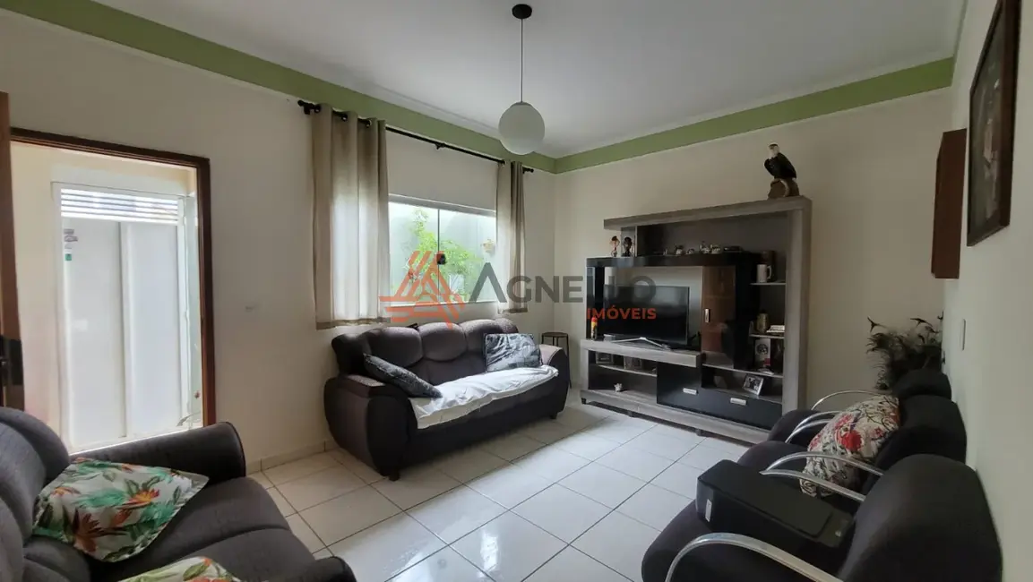 Foto 2 de Casa com 3 quartos à venda, 125m2 em Villa Real, Franca - SP