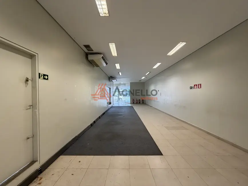 Foto 3 de Armazém / Galpão para alugar, 555m2 em Cidade Nova, Franca - SP