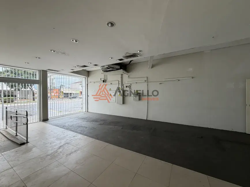 Foto 2 de Armazém / Galpão para alugar, 555m2 em Cidade Nova, Franca - SP